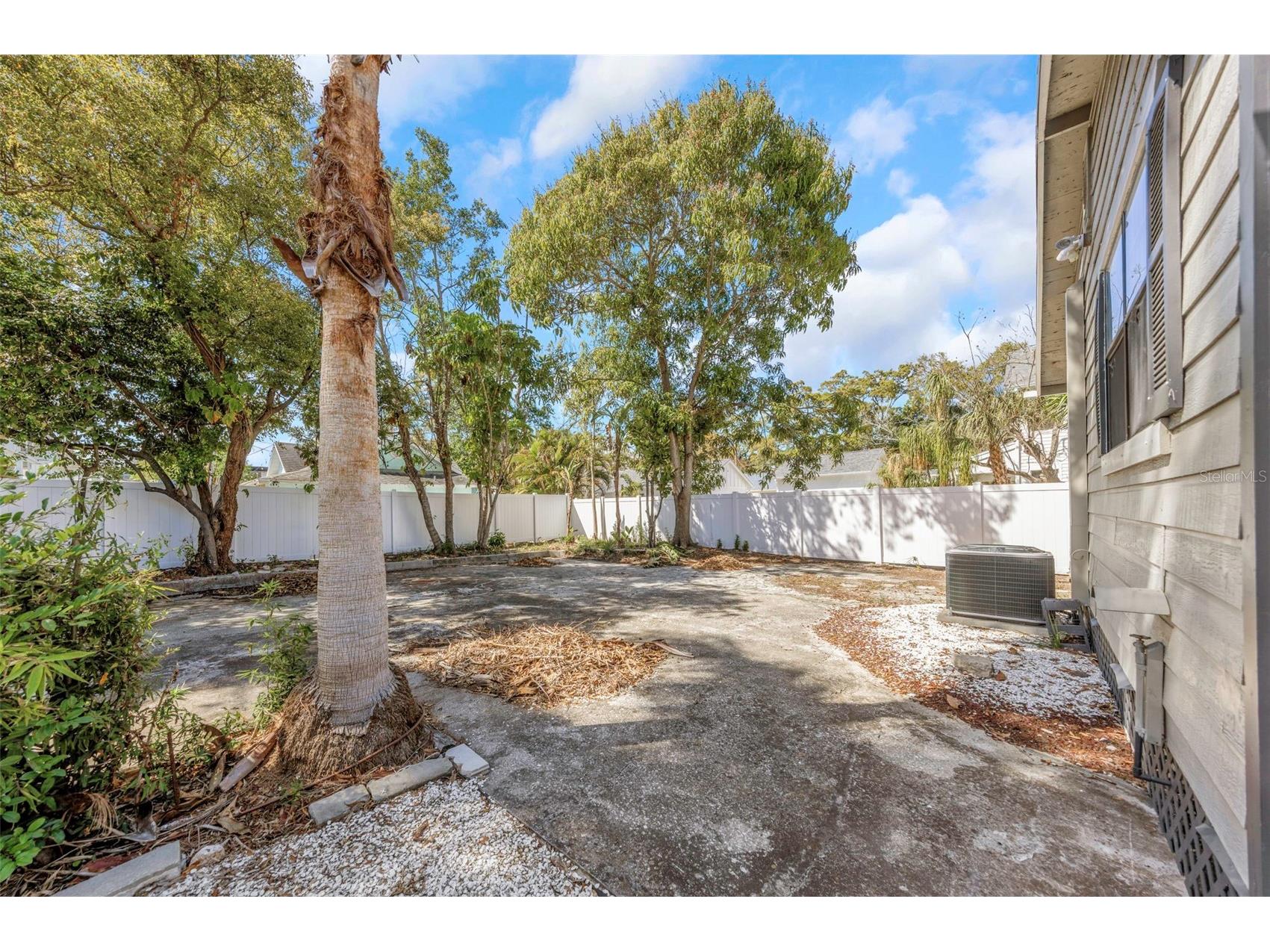 1022 8th Street N Saint Petersburg FL 33701 TB8485809 image32