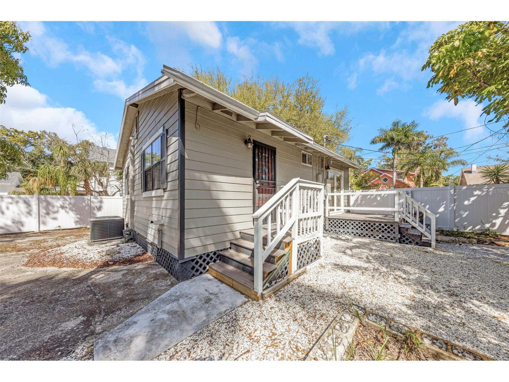 1022 8th Street N Saint Petersburg FL 33701 TB8485809 image33