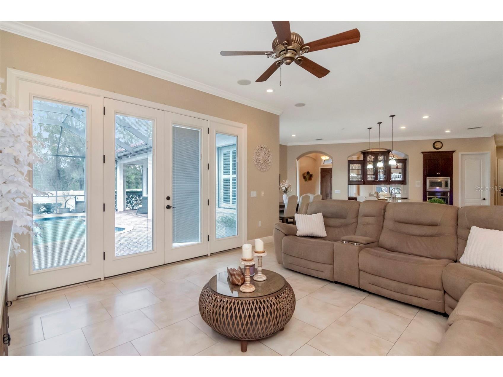 1022 Emerald Creek Drive Valrico FL 33596 TB8484278 image8