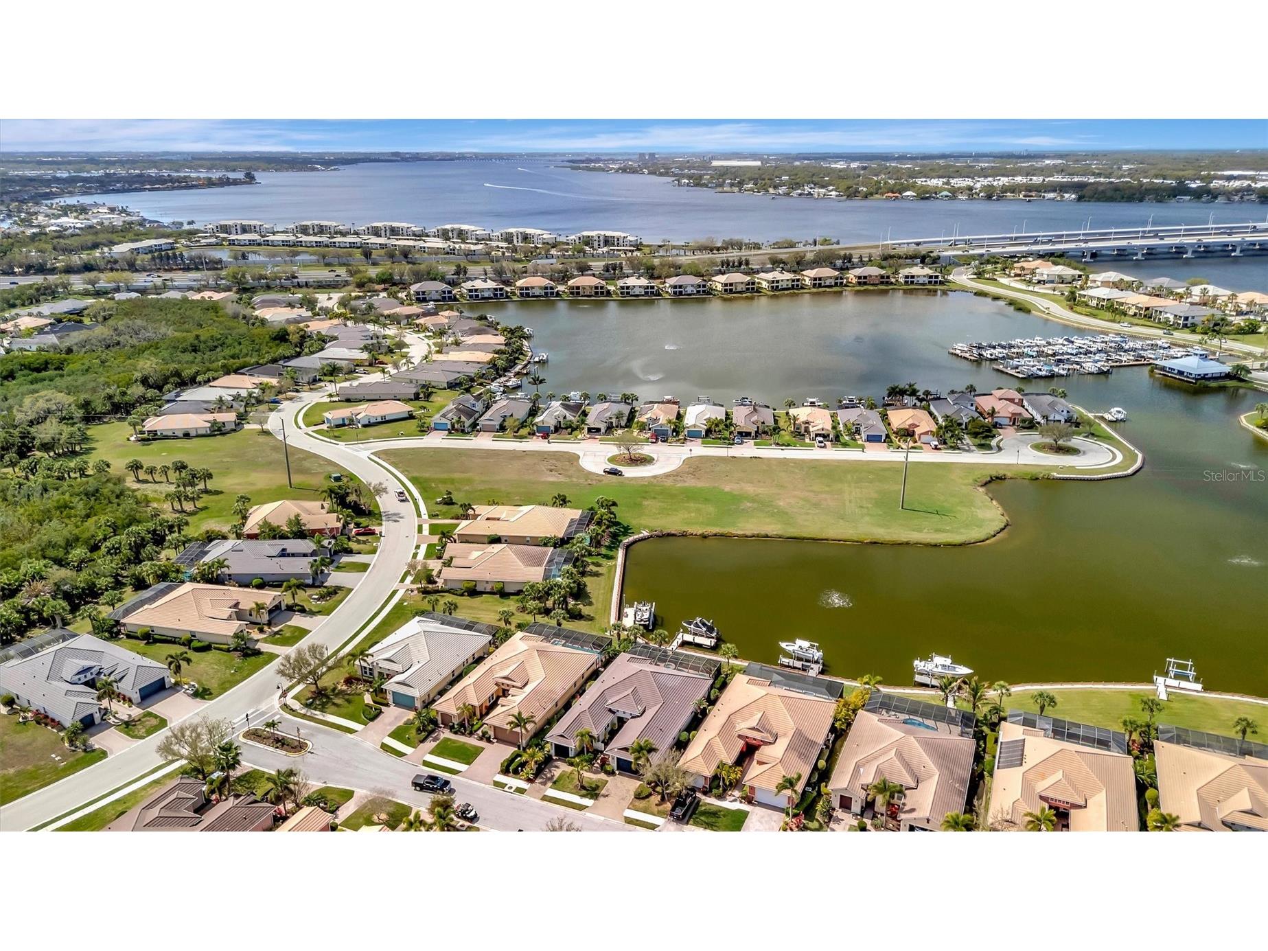 1022 Kestrel Court Bradenton FL 34208 TB8485331 image8