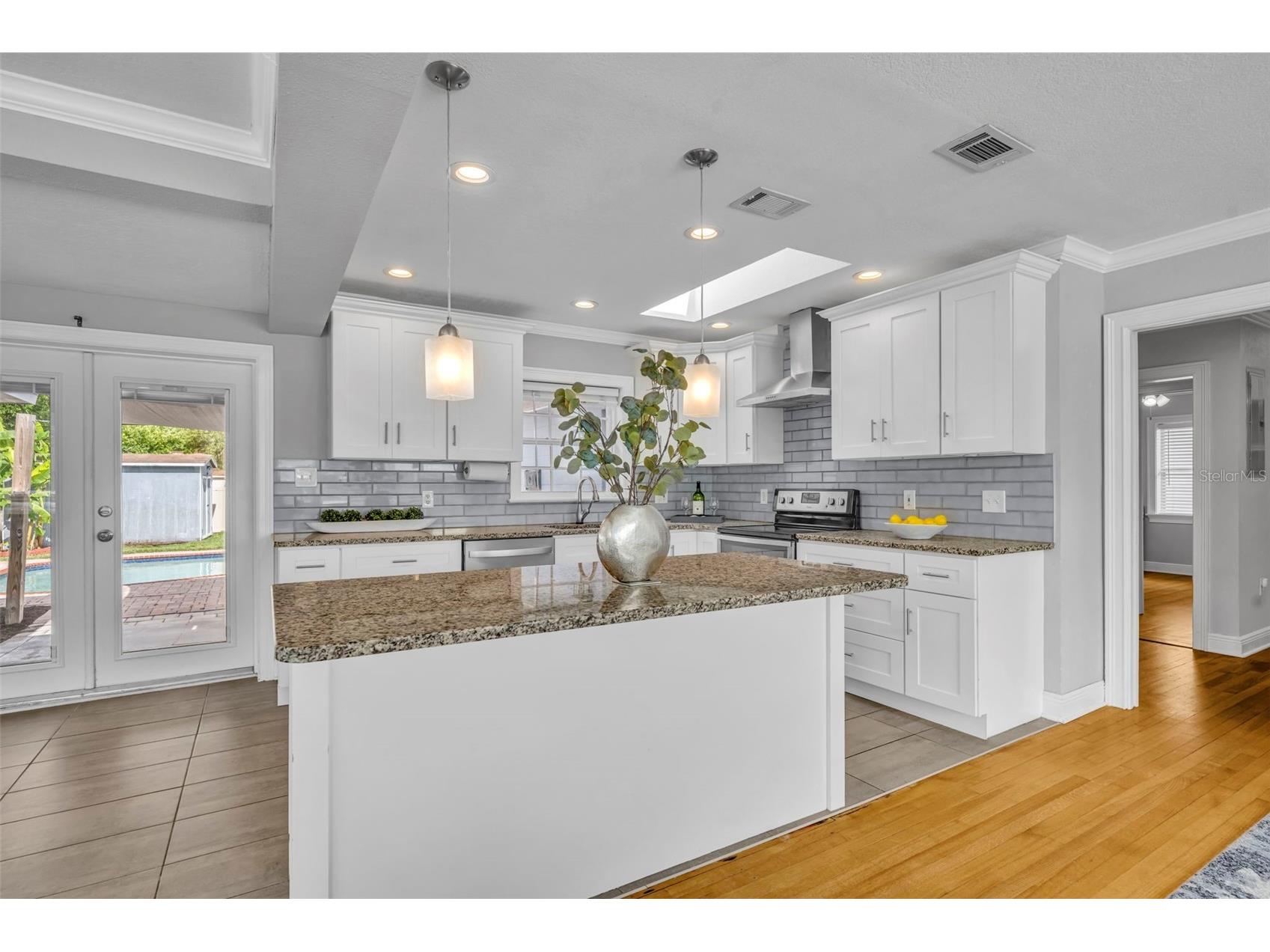1022 N Bumby Avenue Orlando FL 32803 O6411363 image5
