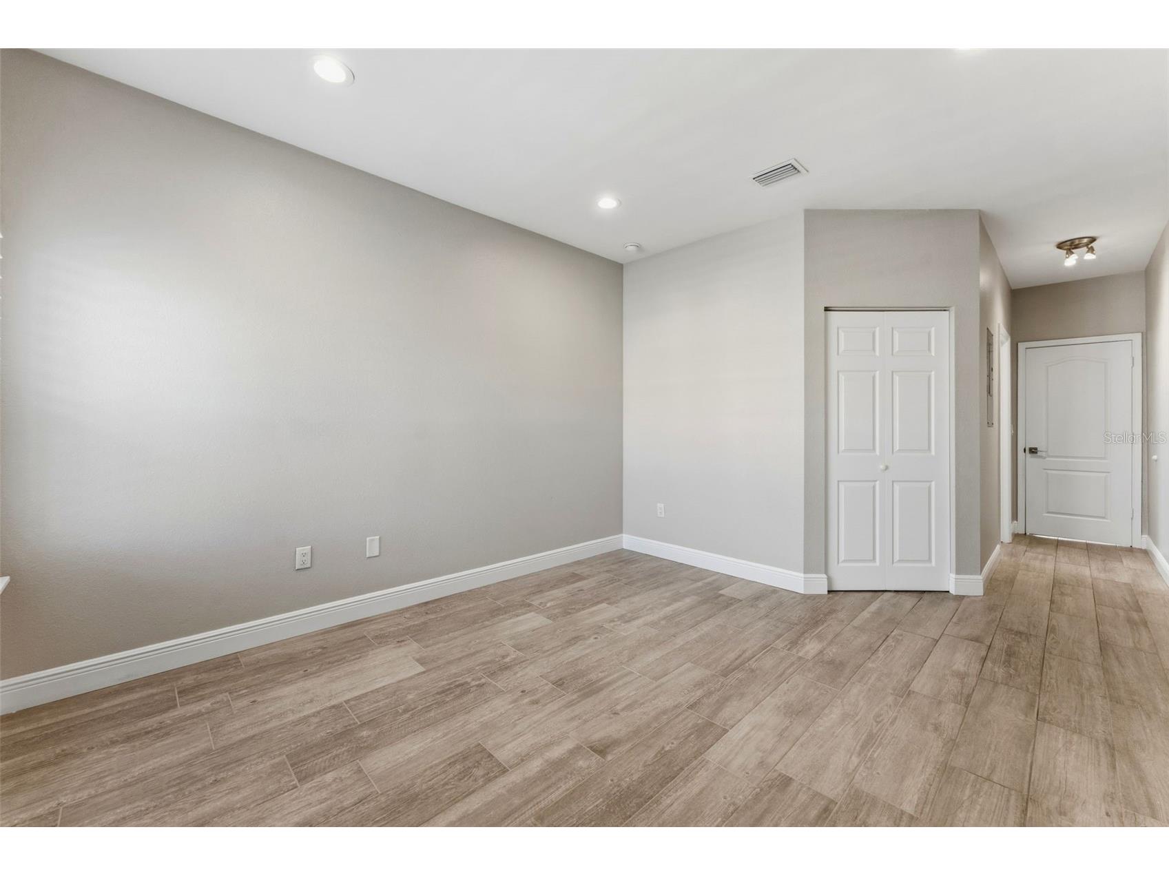1022 Normandy Trace Road Tampa FL 33602 TB8499688 image15