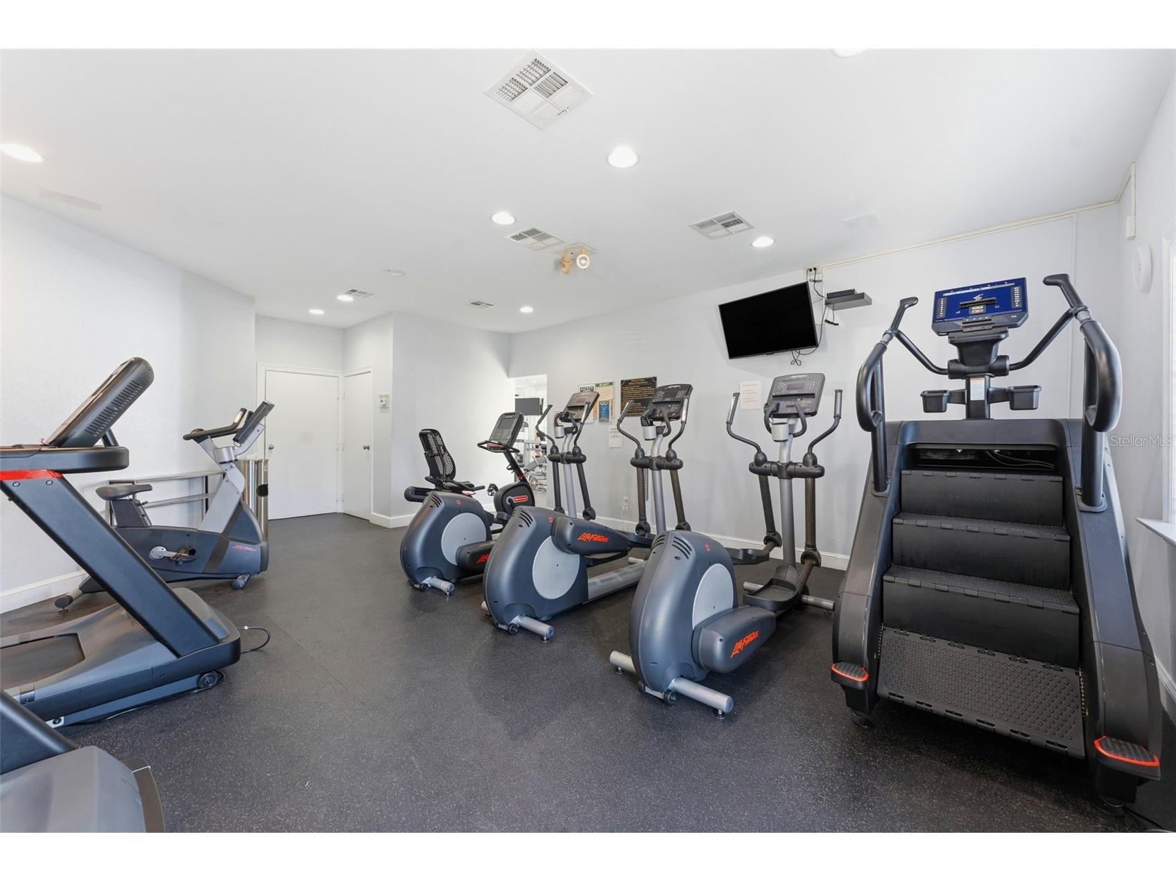 1022 Normandy Trace Road Tampa FL 33602 TB8499688 image43