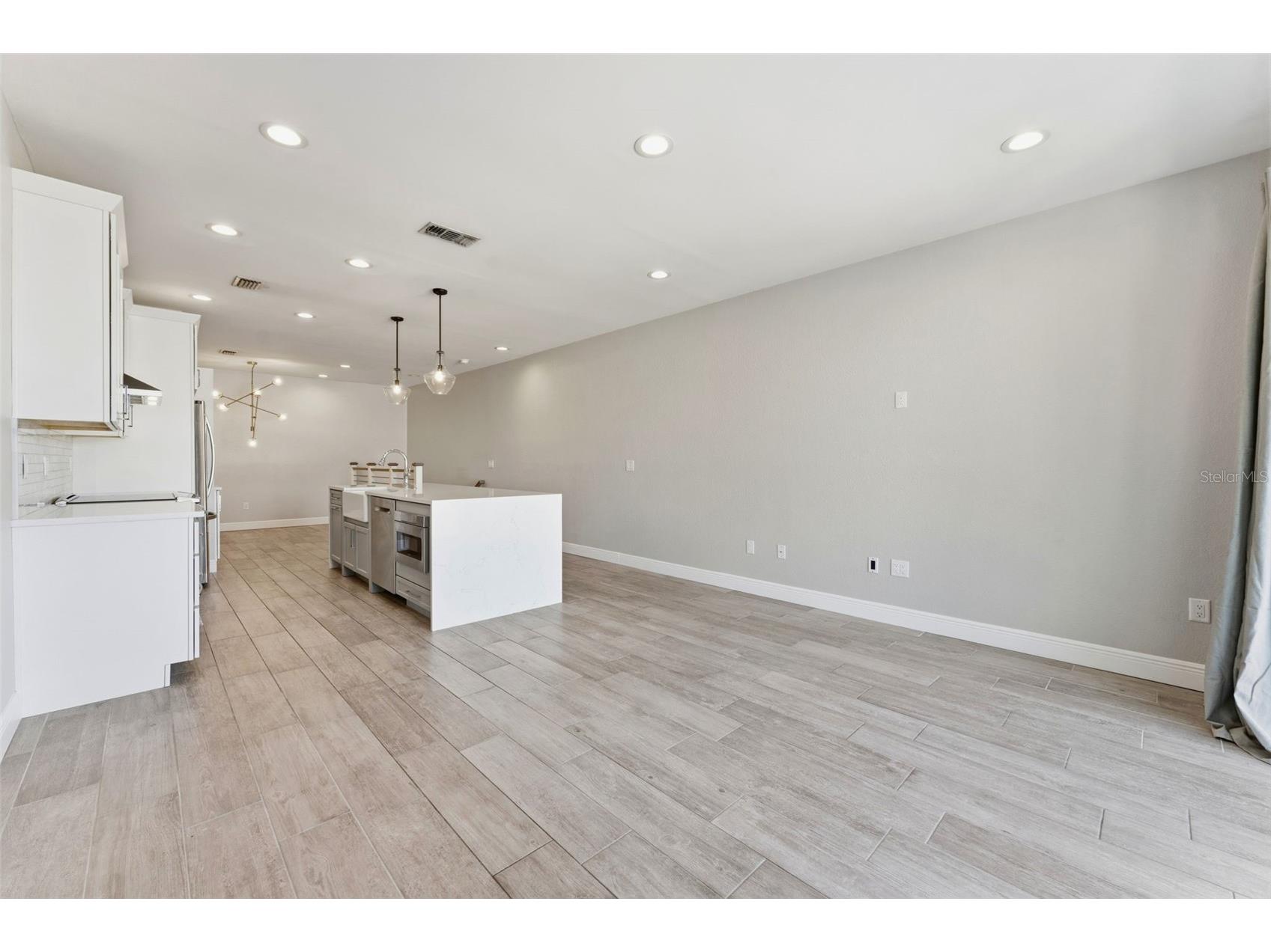 1022 Normandy Trace Road Tampa FL 33602 TB8499688 image6