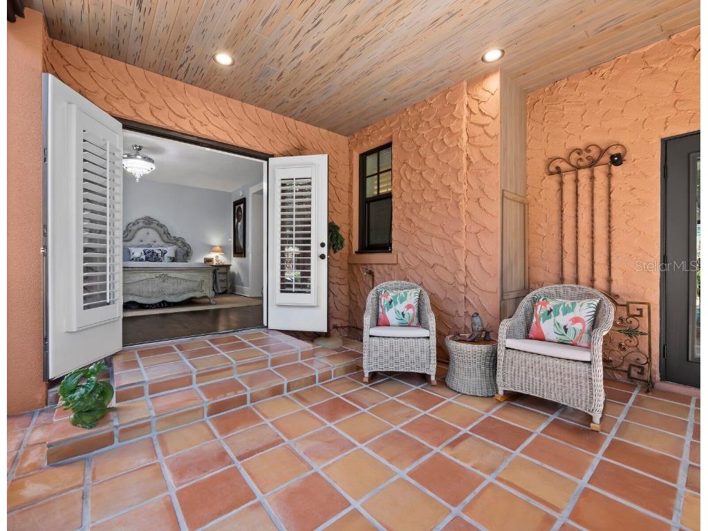 1022 S Osprey Avenue Sarasota FL 34236 A4666624 image18