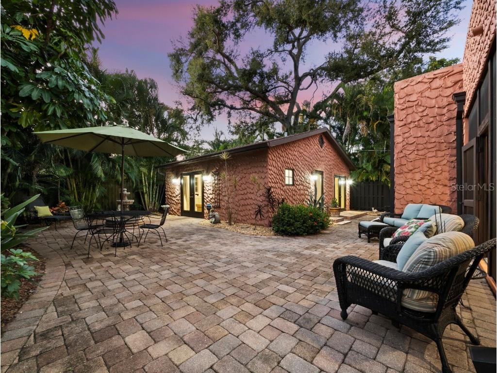 1022 S Osprey Avenue Sarasota FL 34236 A4666624 image25