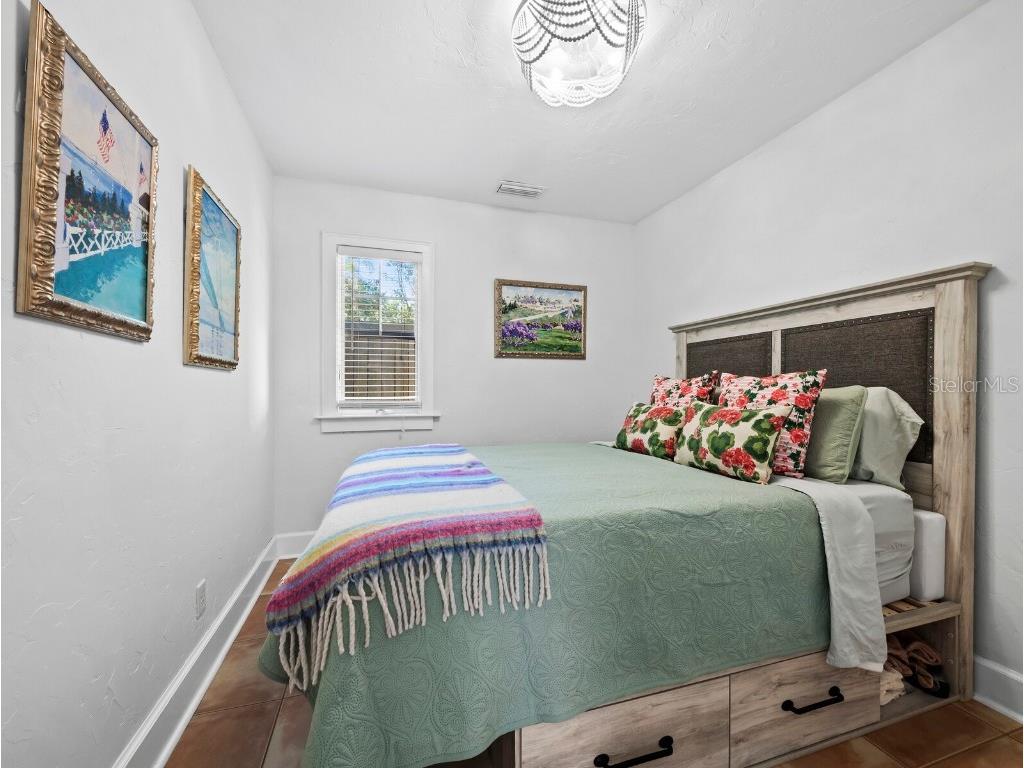 1022 S Osprey Avenue Sarasota FL 34236 A4666624 image32