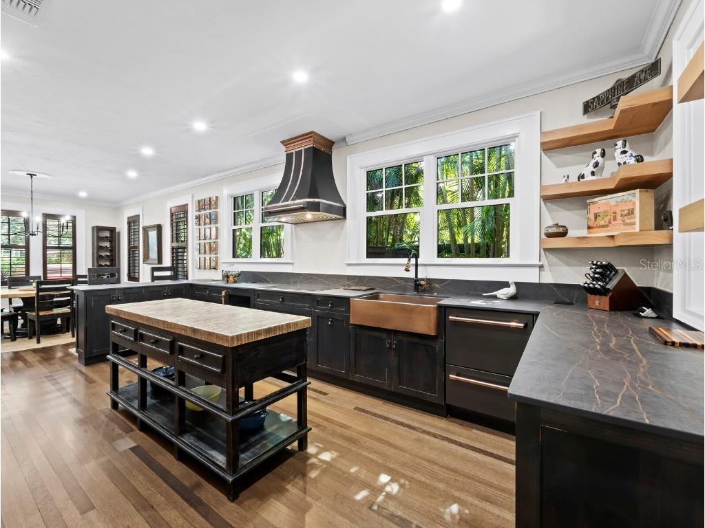 1022 S Osprey Avenue Sarasota FL 34236 A4666624 image8