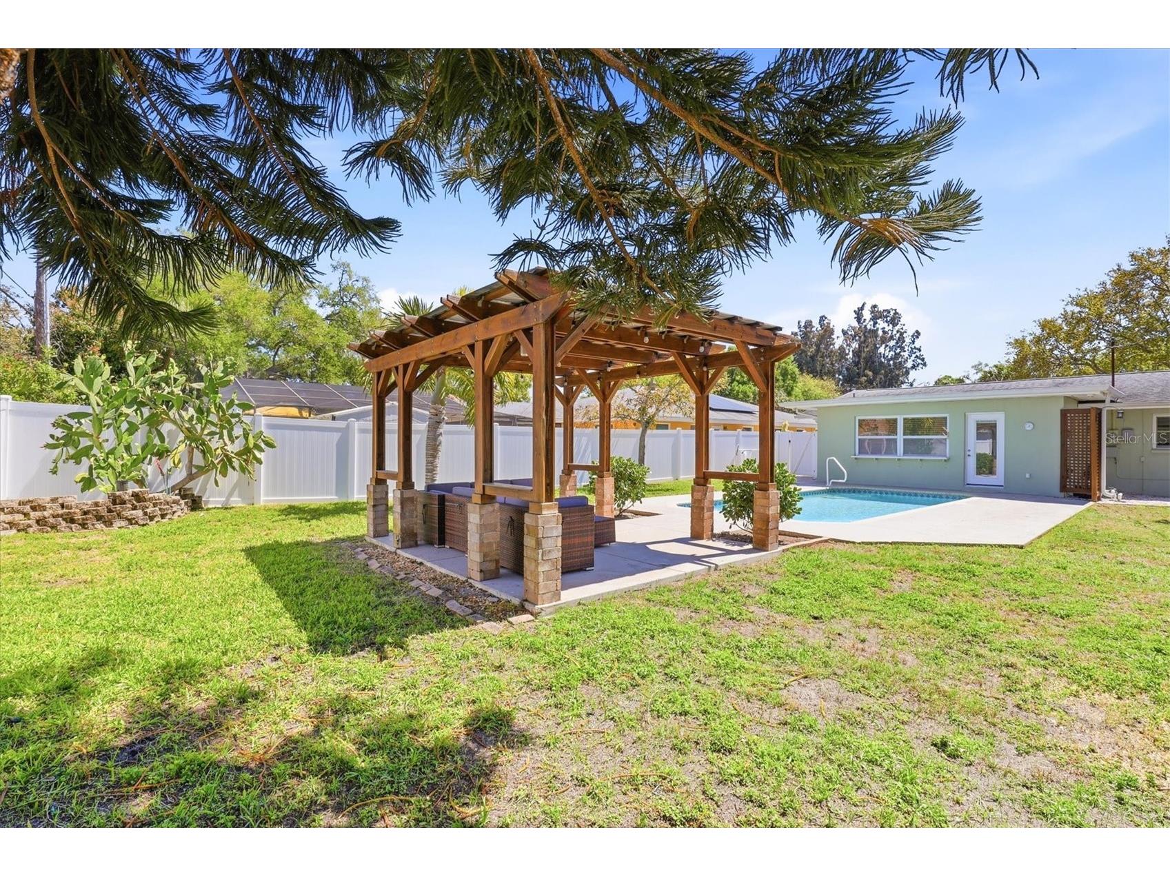 1022 Sunnydale Drive Clearwater FL 33755 TB8489270 image10