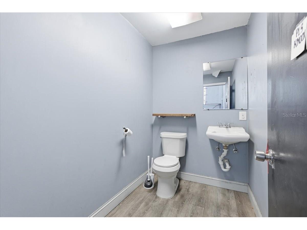 1022 Wilfred Drive Orlando FL 32803 O6377000 image23