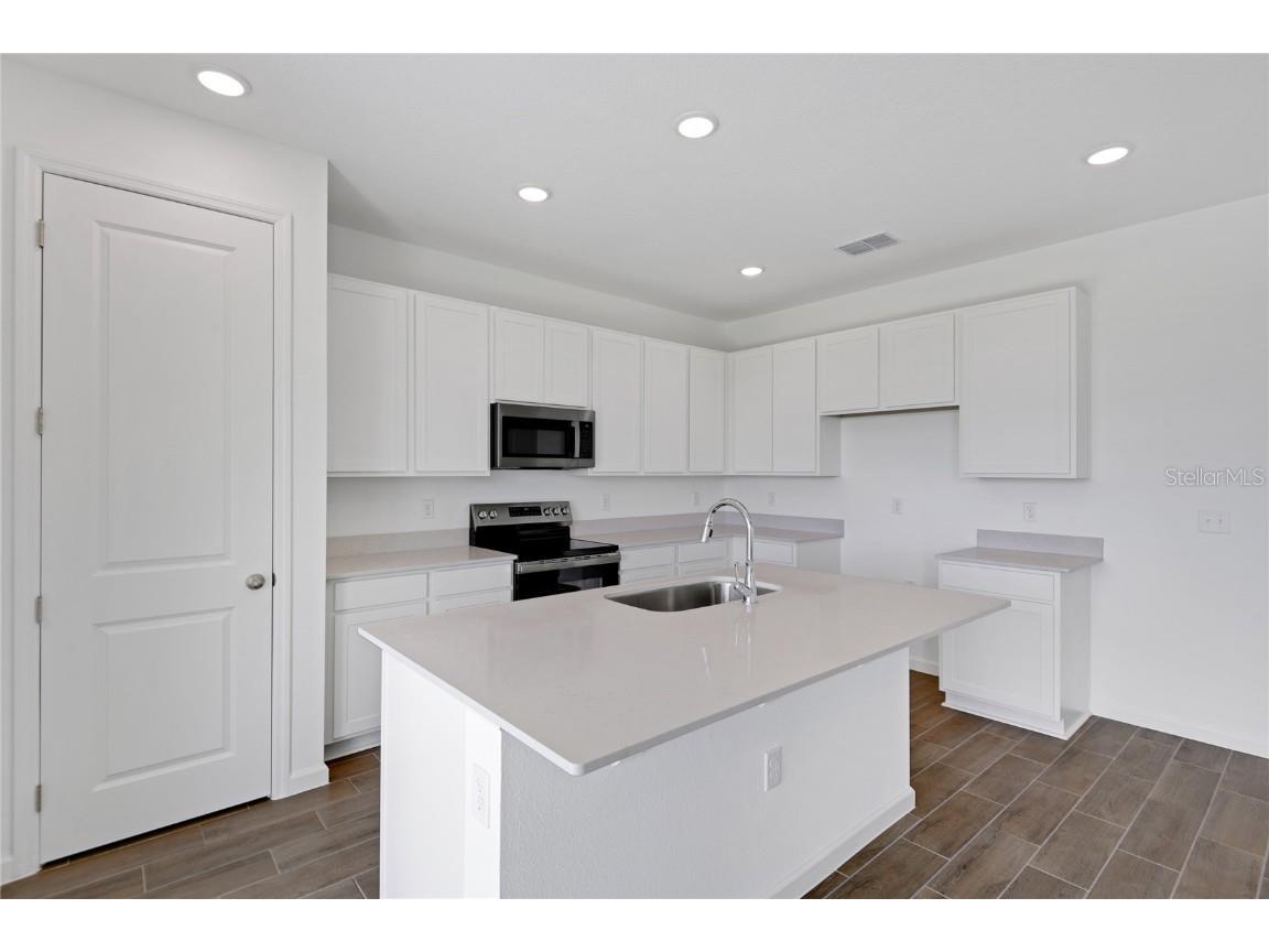 1022 Wisteria Way Dundee FL 33838 S5127942 image5