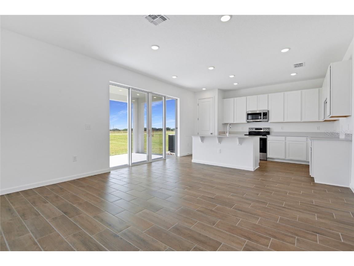 1022 Wisteria Way Dundee FL 33838 S5127942 image9