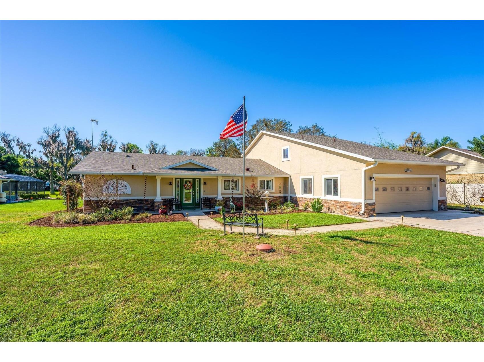 10220 Bumblebee Lane Leesburg FL 34788 - LAKE HARRIS O6391392 image3