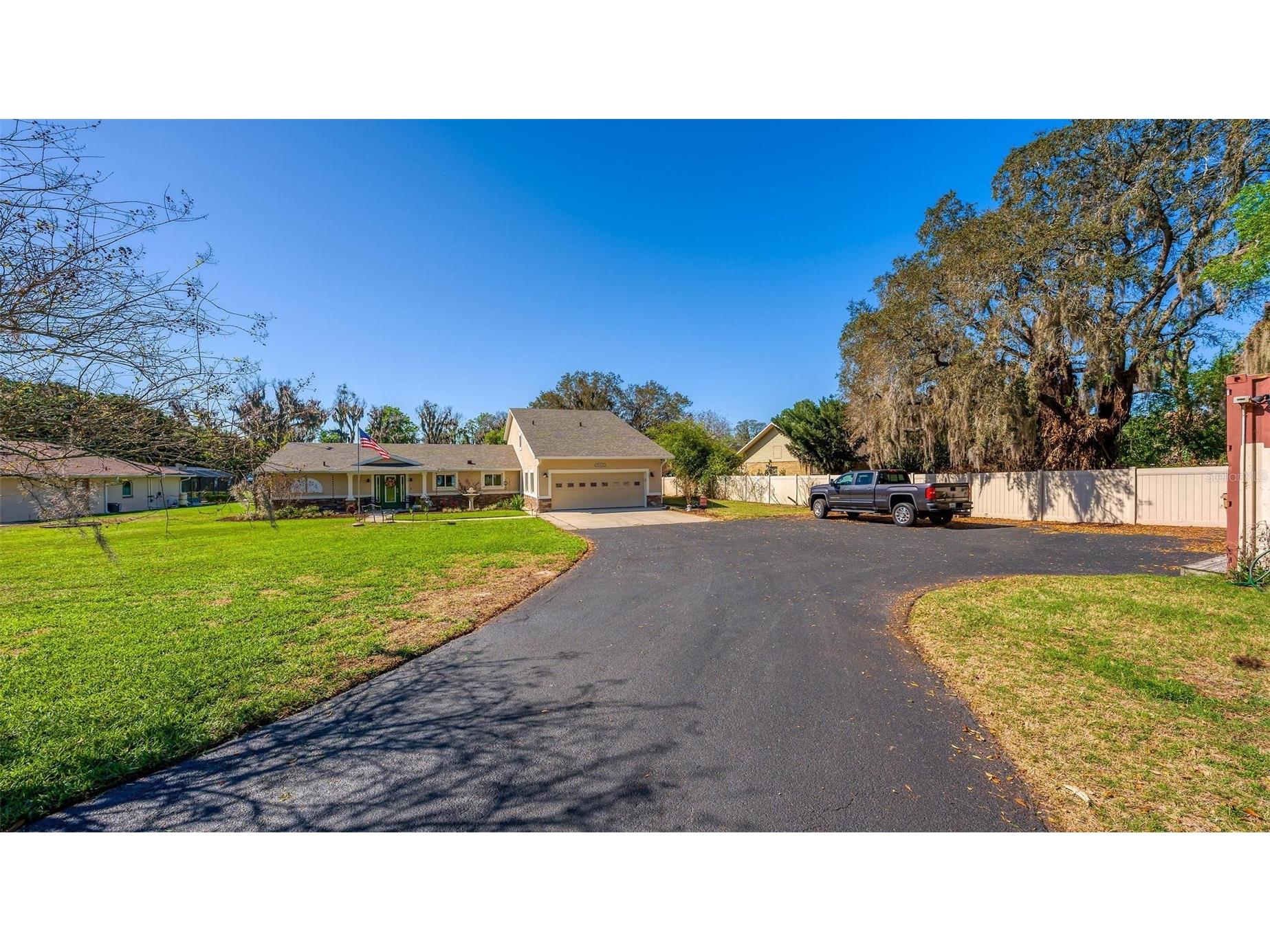 10220 Bumblebee Lane Leesburg FL 34788 - LAKE HARRIS O6391392 image4