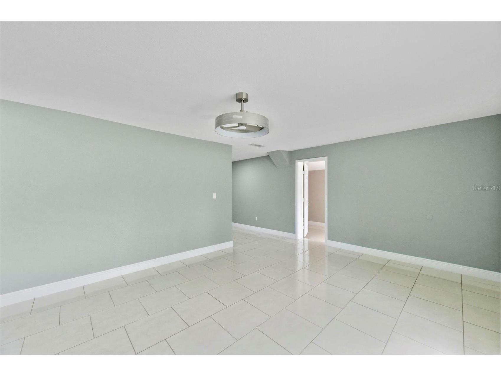 10220 N 23rd Street Tampa FL 33612 TB8506721 image11