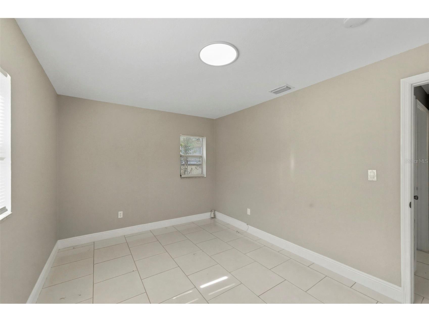 10220 N 23rd Street Tampa FL 33612 TB8506721 image28