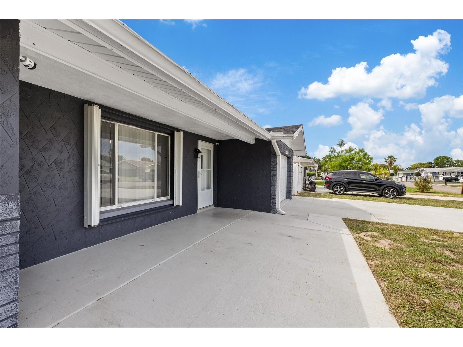 10220 Oak Hill Drive Port Richey FL 34668 TB8515975 image10