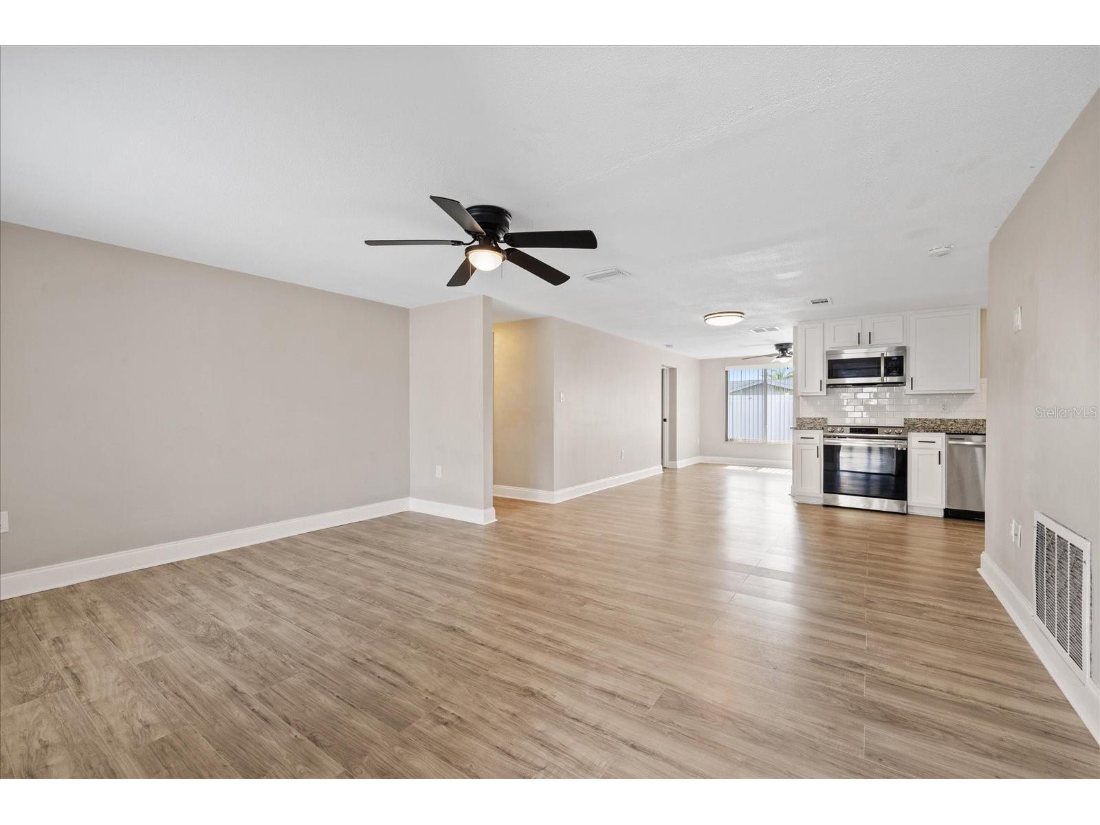 10220 Oak Hill Drive Port Richey FL 34668 TB8515975 image11