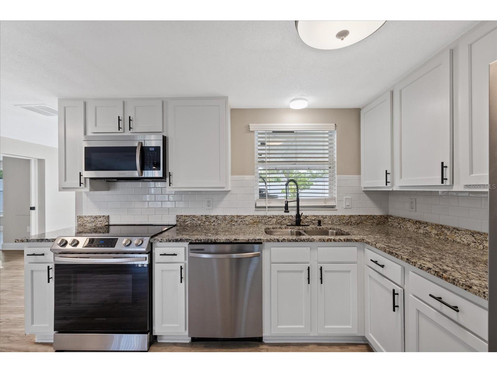 10220 Oak Hill Drive Port Richey FL 34668 TB8515975 image16