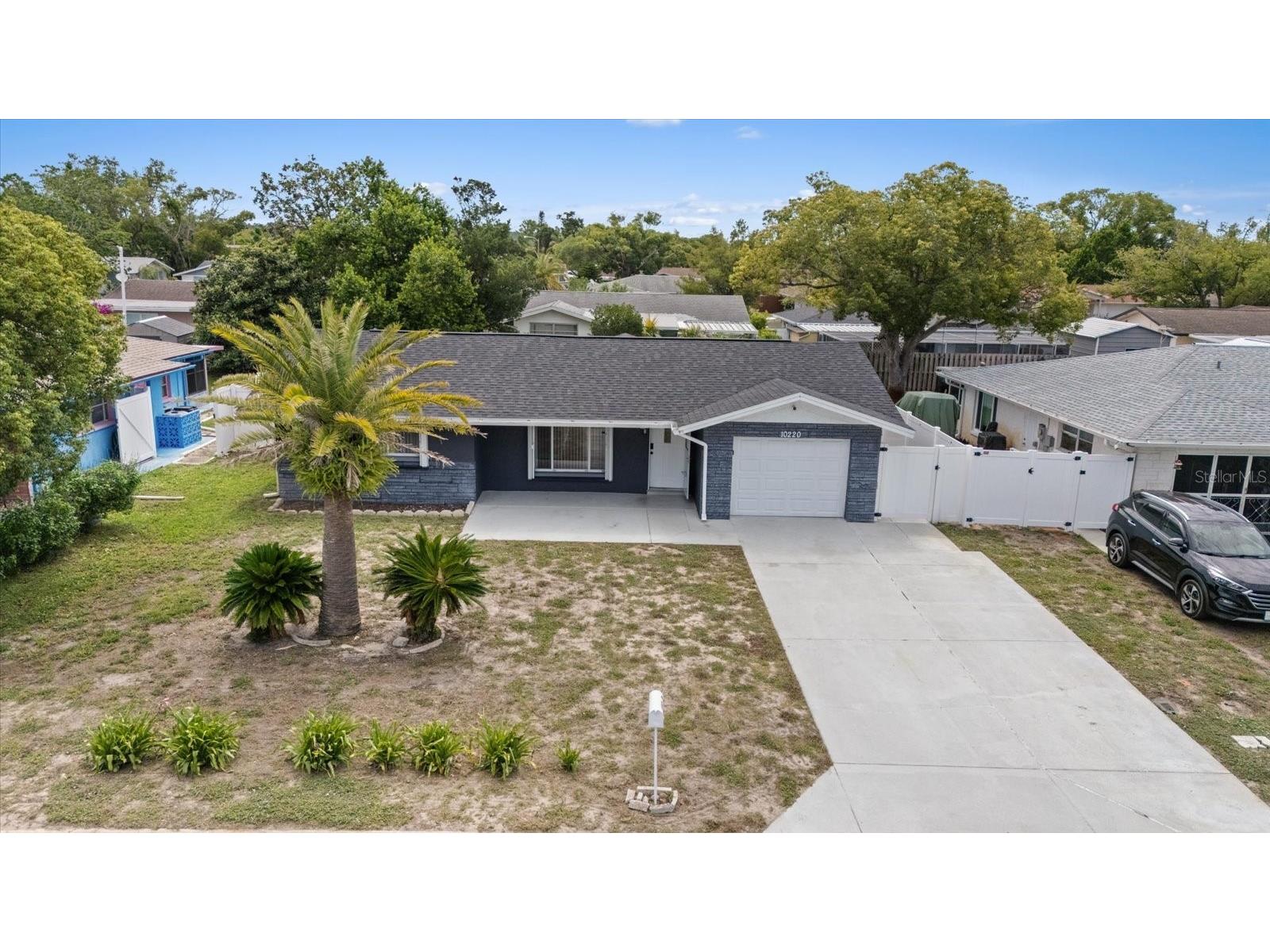 10220 Oak Hill Drive Port Richey FL 34668 TB8515975 image2