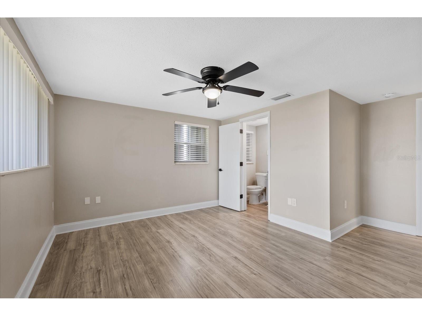 10220 Oak Hill Drive Port Richey FL 34668 TB8515975 image40