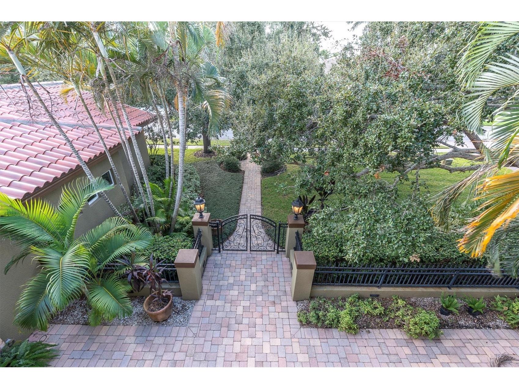 10221 Golden Eagle Drive Largo FL 33778 TB8449445 image60