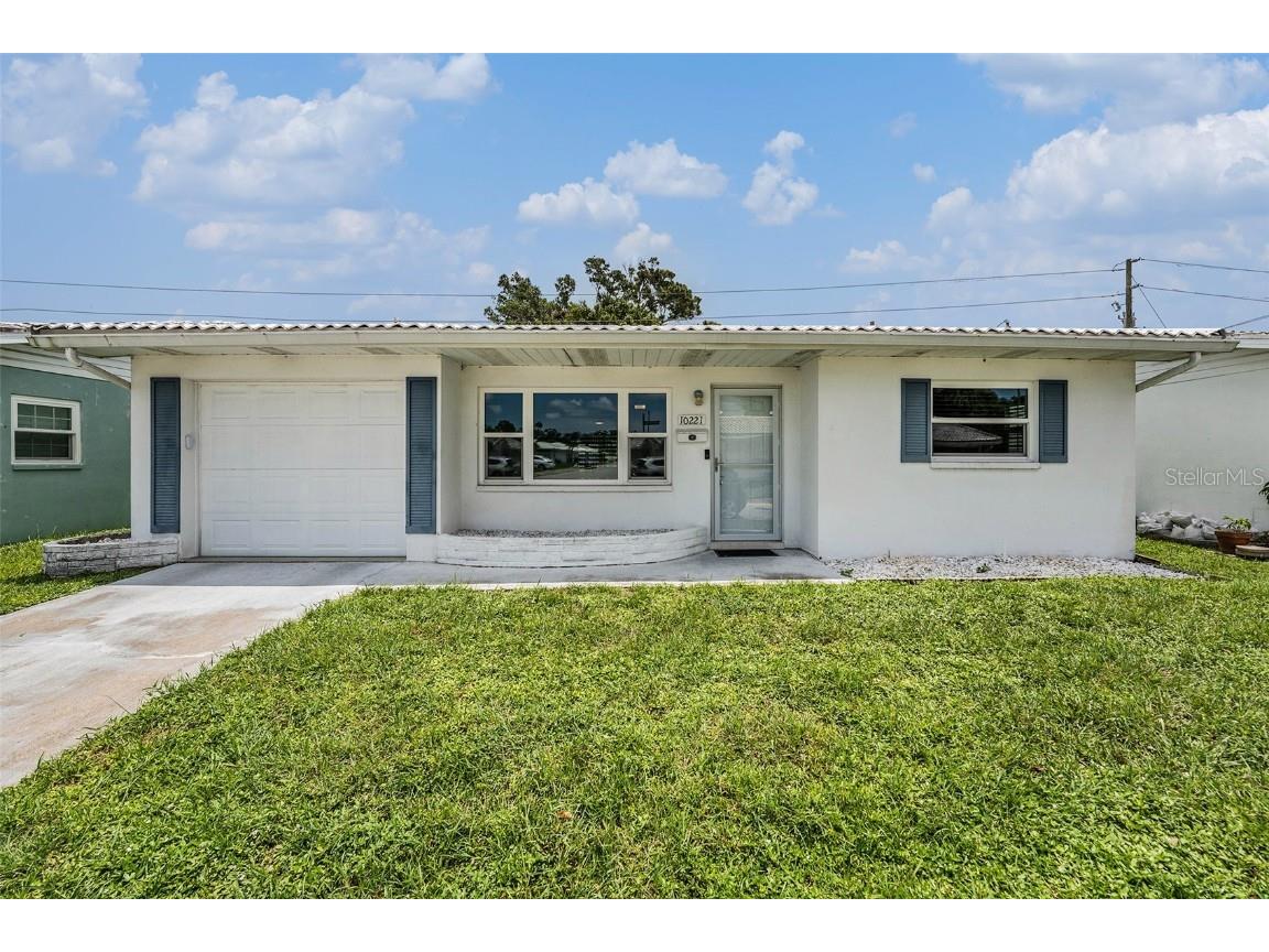 10221 Larchmont Place N #12 Pinellas Park FL 33782 TB8407061 image1