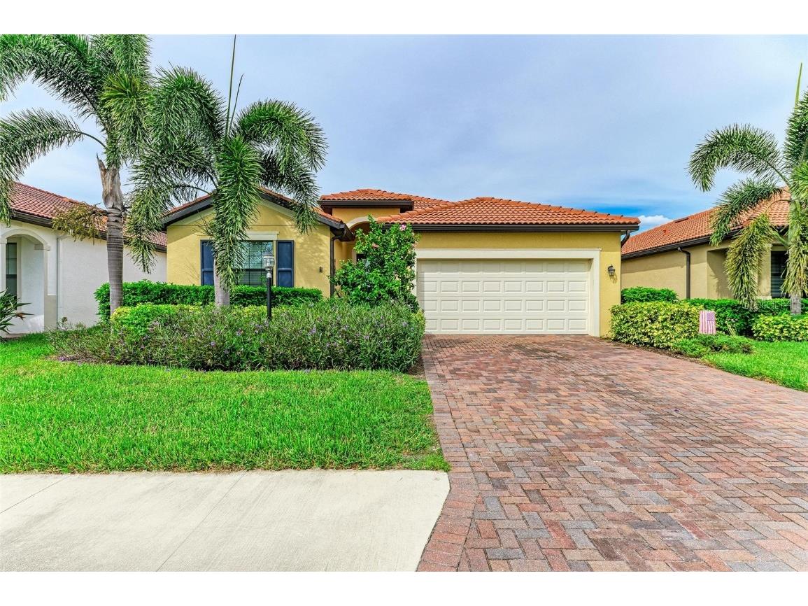 10221 Loch Lomond Drive Bradenton FL 34211 A4665953 image1