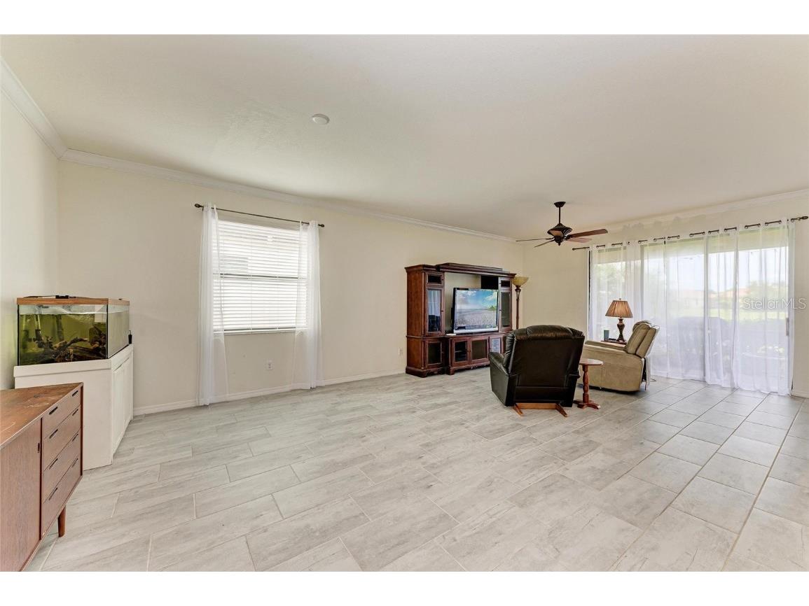 10221 Loch Lomond Drive Bradenton FL 34211 A4665953 image10