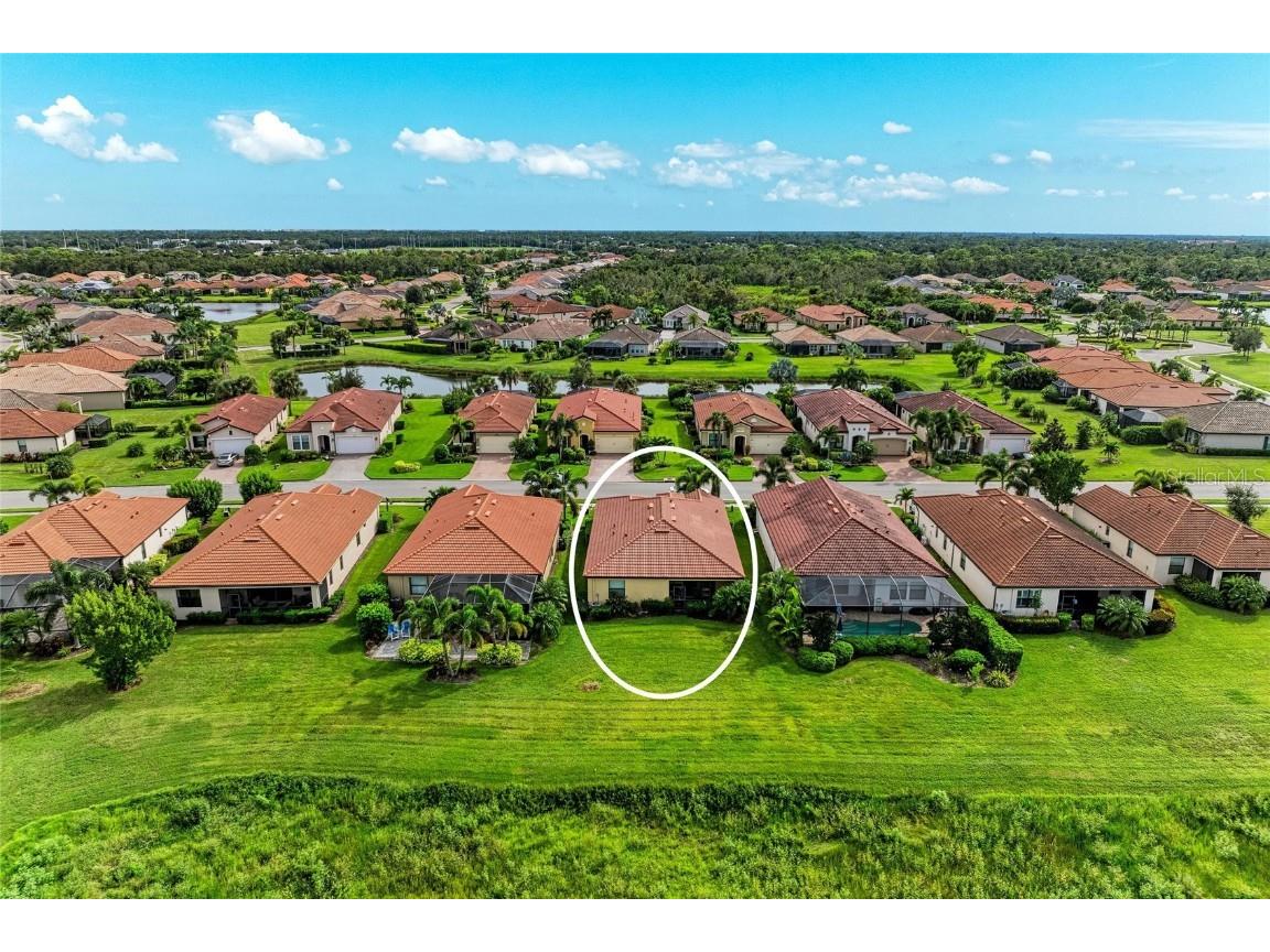 10221 Loch Lomond Drive Bradenton FL 34211 A4665953 image3