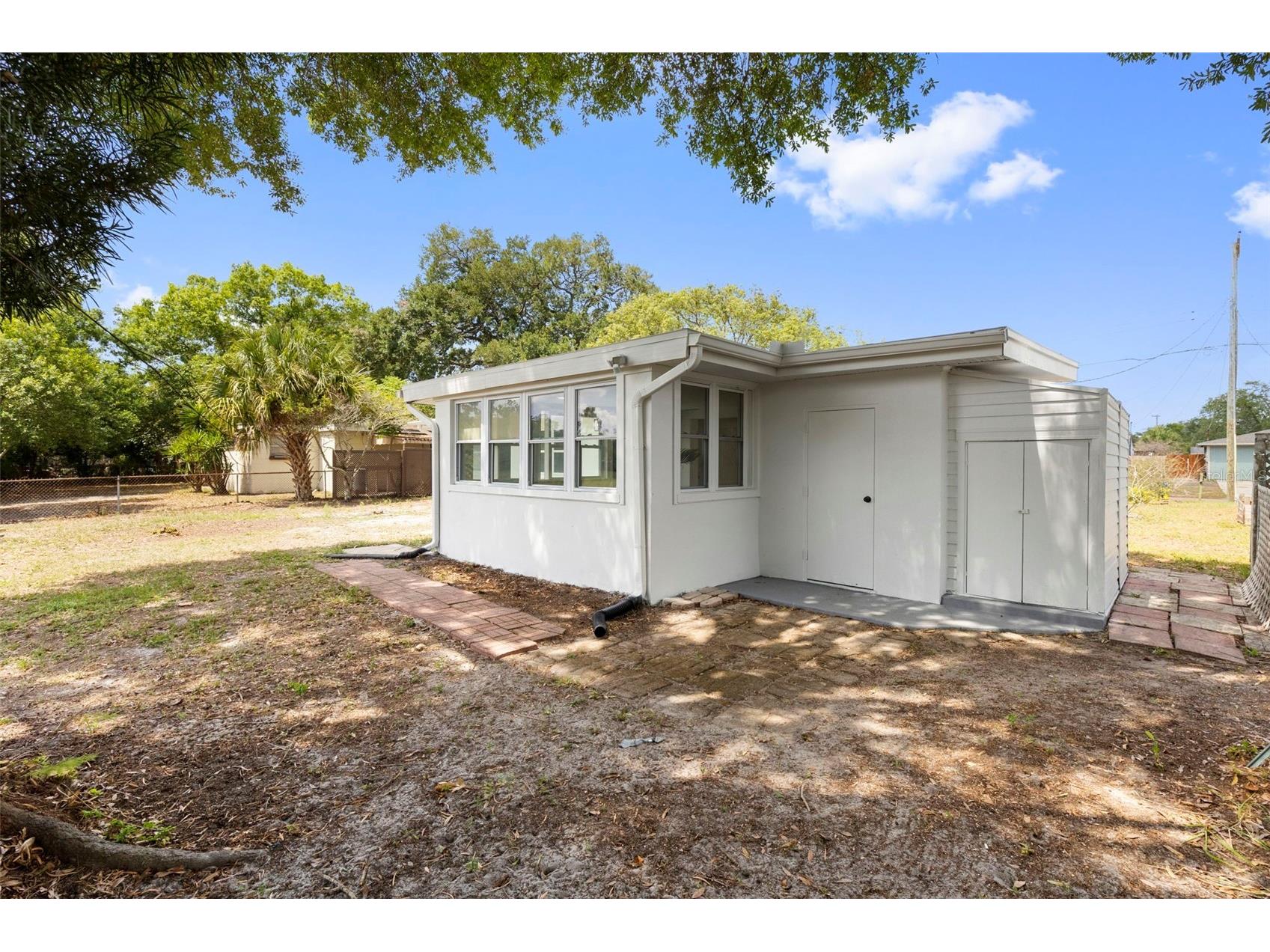 10221 N Fleetwood Drive Tampa FL 33612 TB8510927 image33