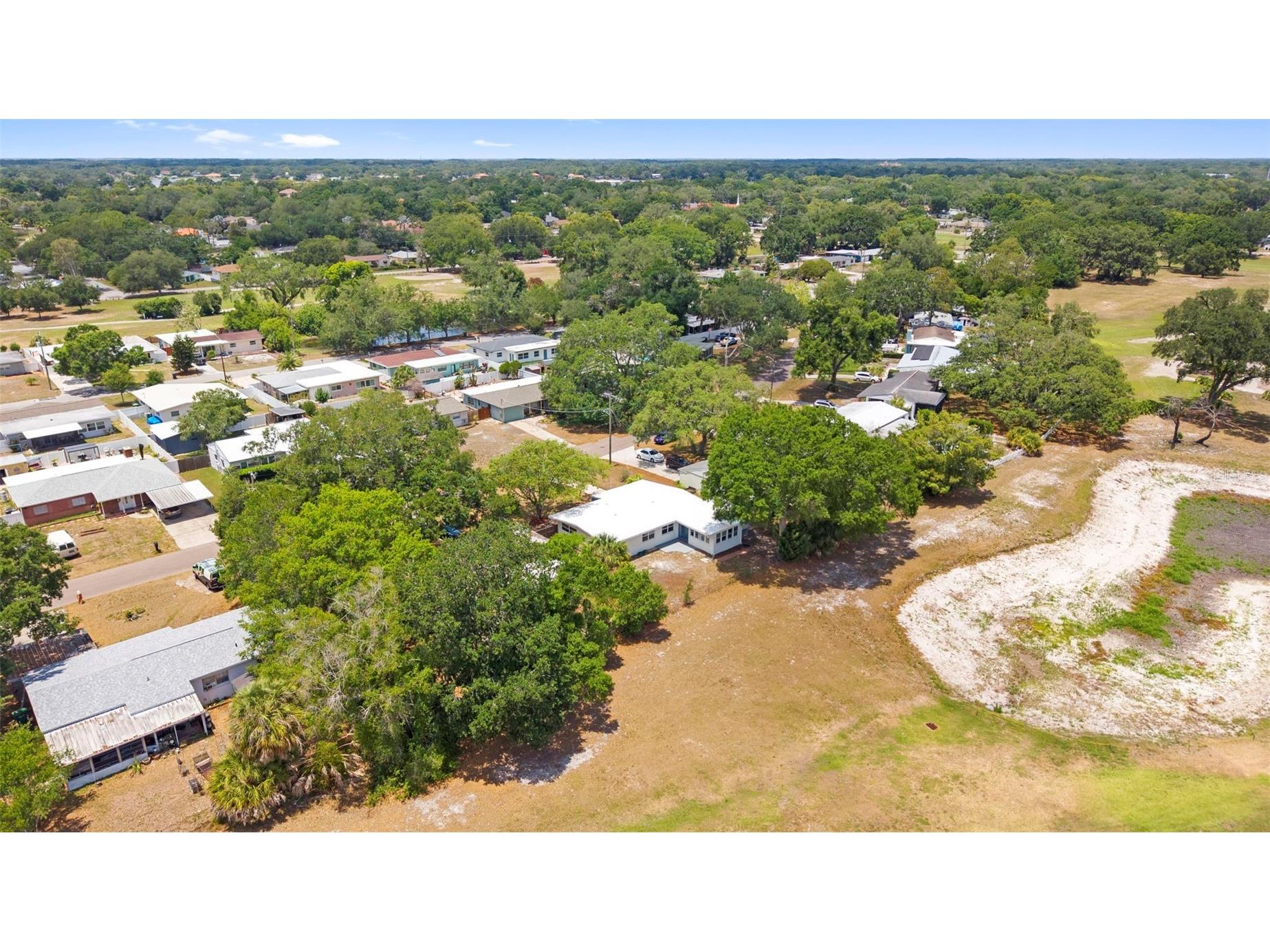 10221 N Fleetwood Drive Tampa FL 33612 TB8510927 image39