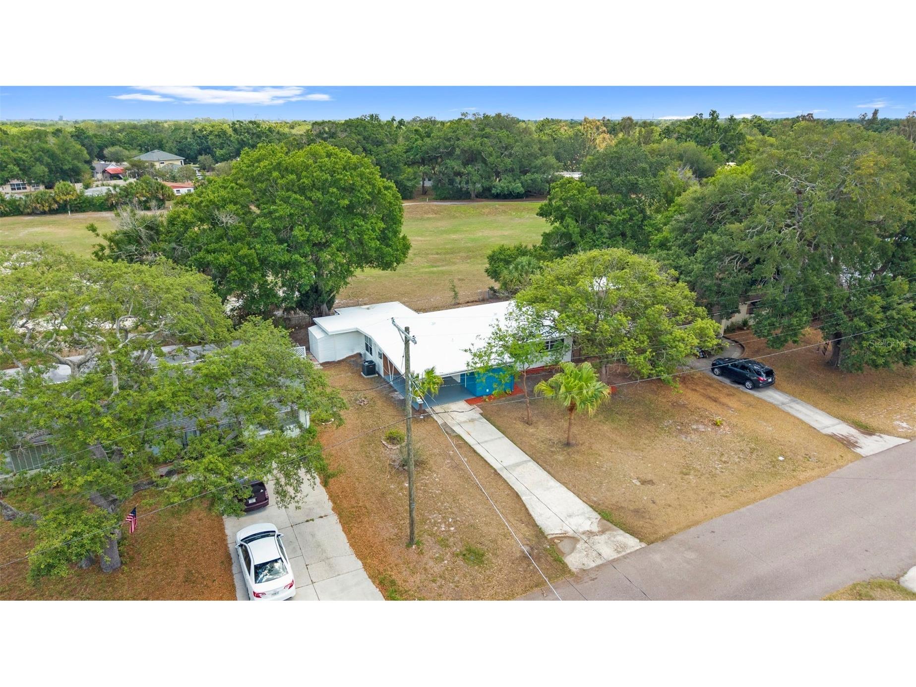 10221 N Fleetwood Drive Tampa FL 33612 TB8510927 image44