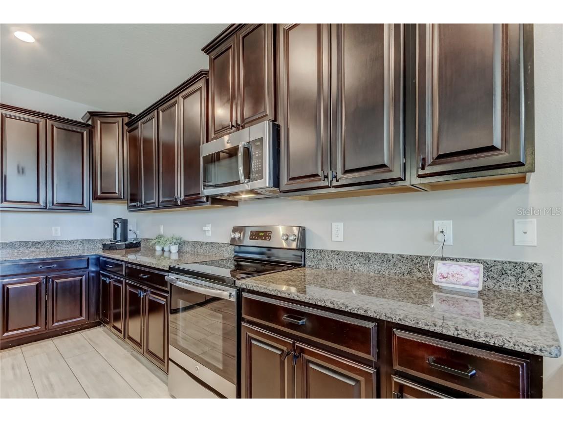 10222 Count Fleet Drive Ruskin FL 33573 TB8457445 image16