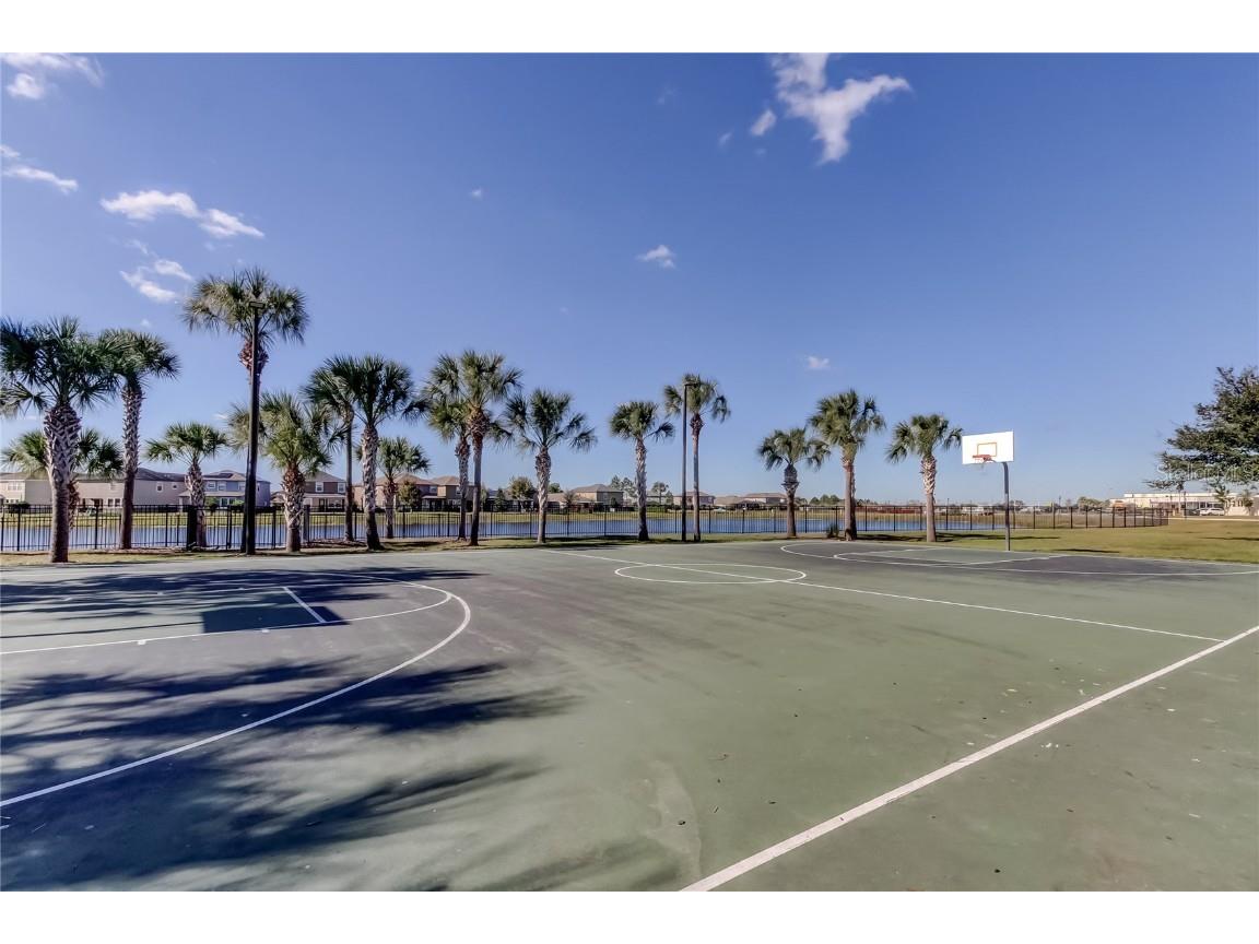 10222 Count Fleet Drive Ruskin FL 33573 TB8457445 image70