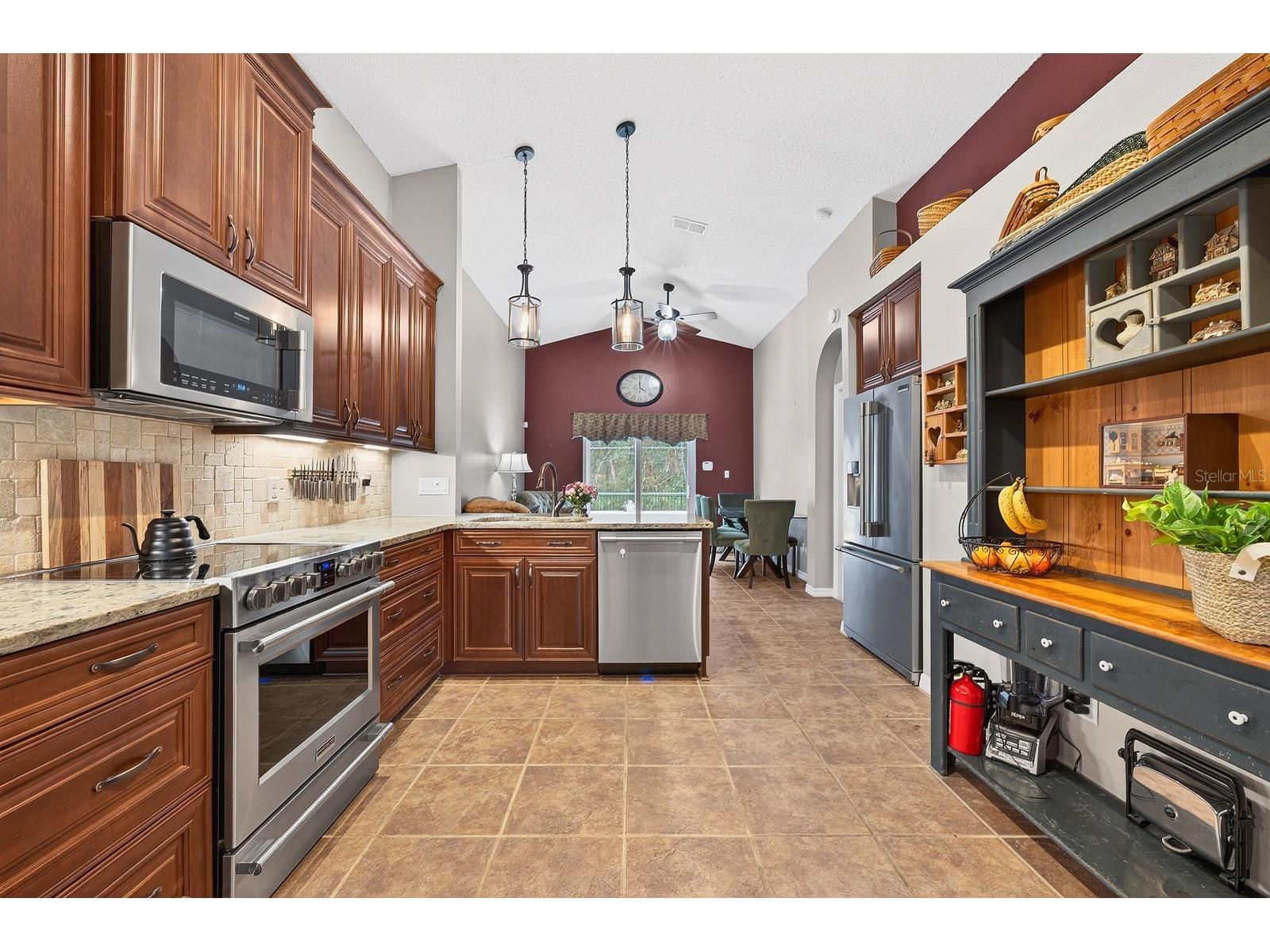 10223 Dean Point Place Orlando FL 32825 O6386881 image5