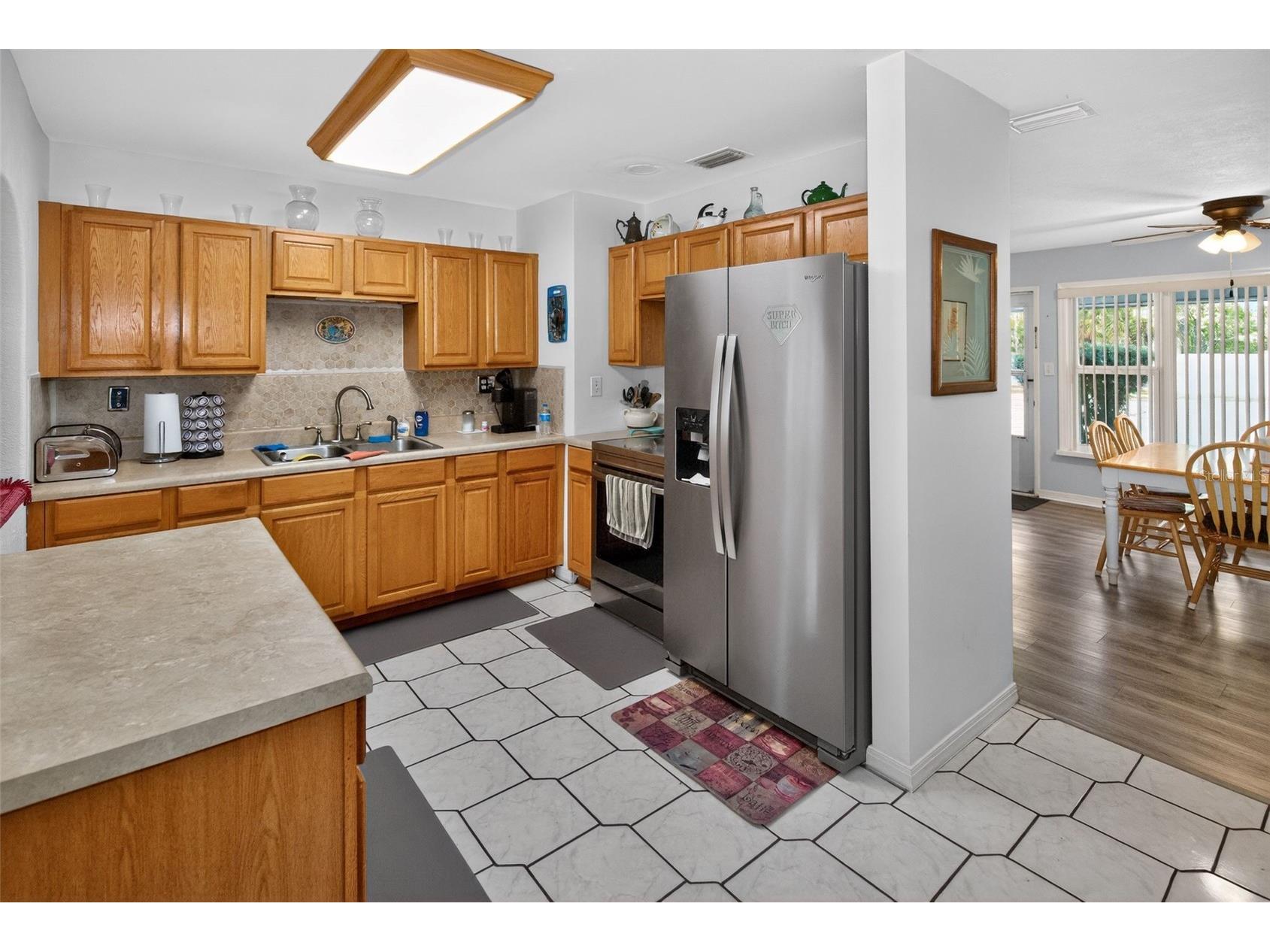10223 N Armenia Avenue Tampa FL 33612 O6393363 image11