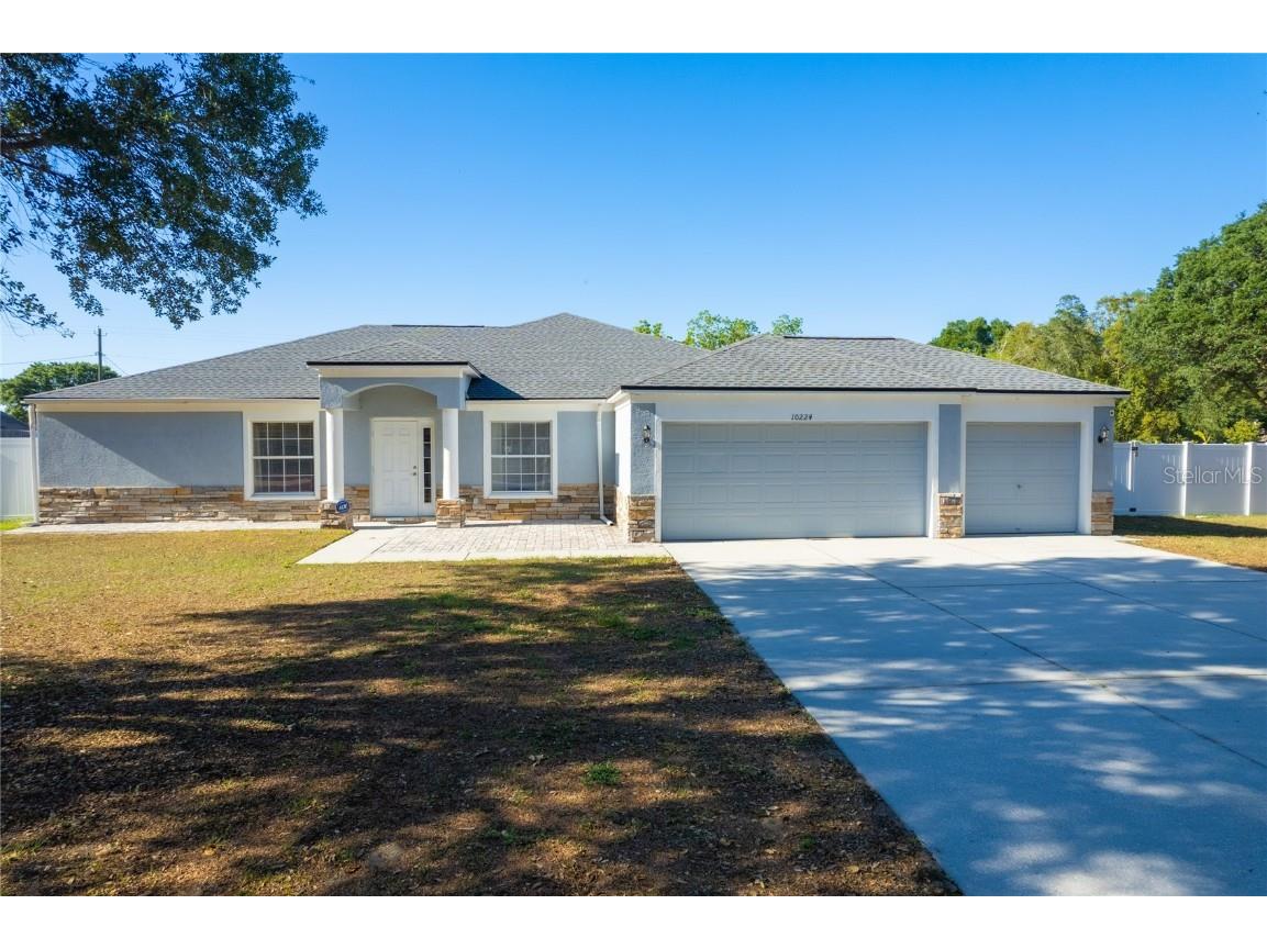 10224 Bloomfield Hills Drive Seffner FL 33584 T3441518 image1