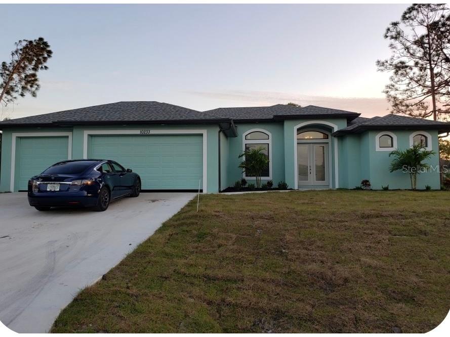 10225 Bay Avenue Englewood FL 34224 J960612 image1