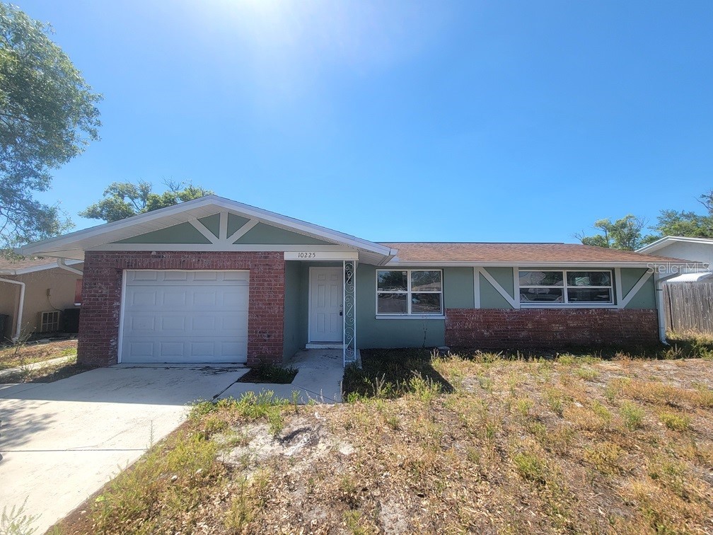 10225 Gardenia Lane Port Richey FL 34668 W7884905 image1