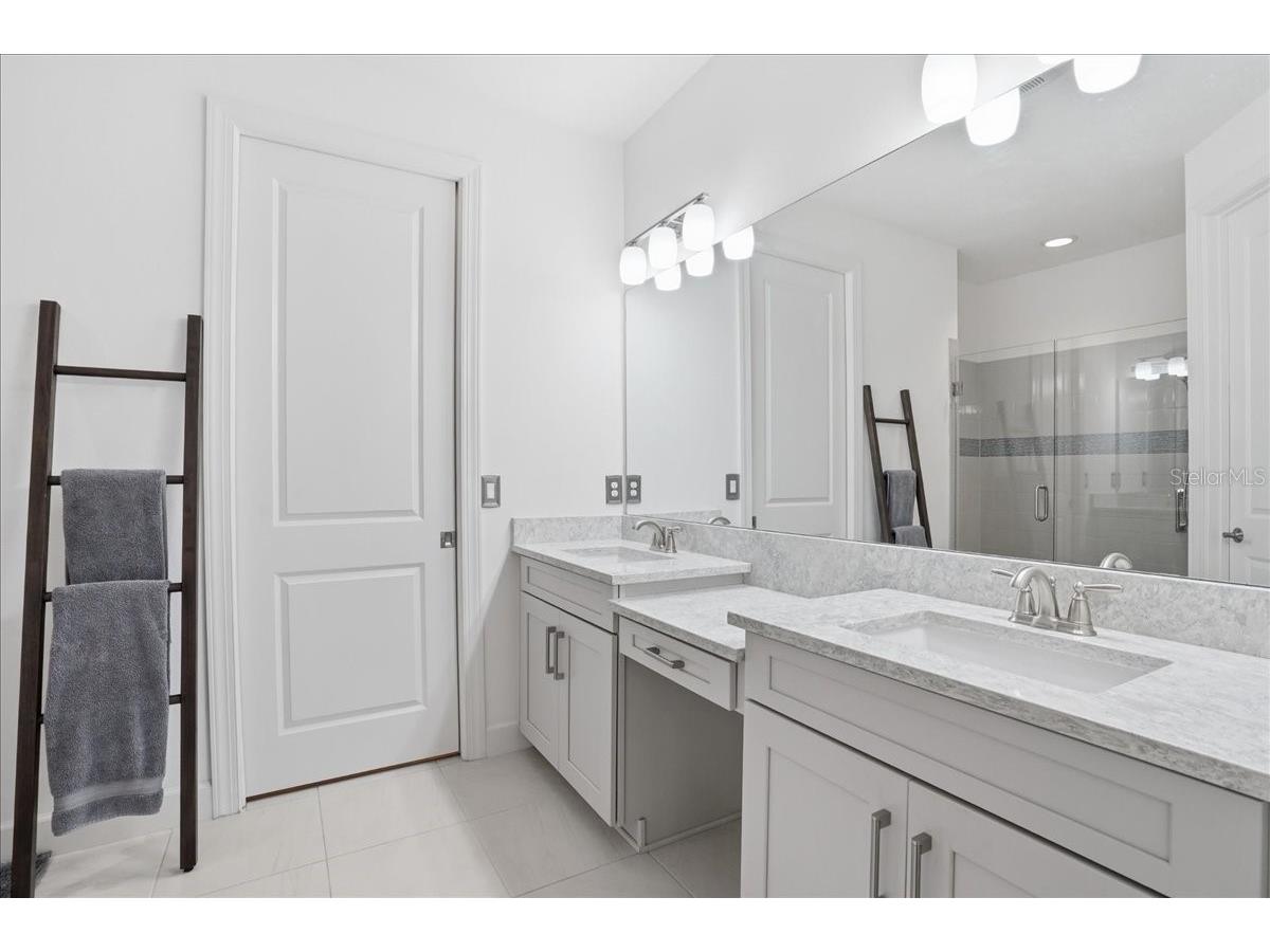 10225 Highland Park Place Palmetto FL 34221 A4687707 image12