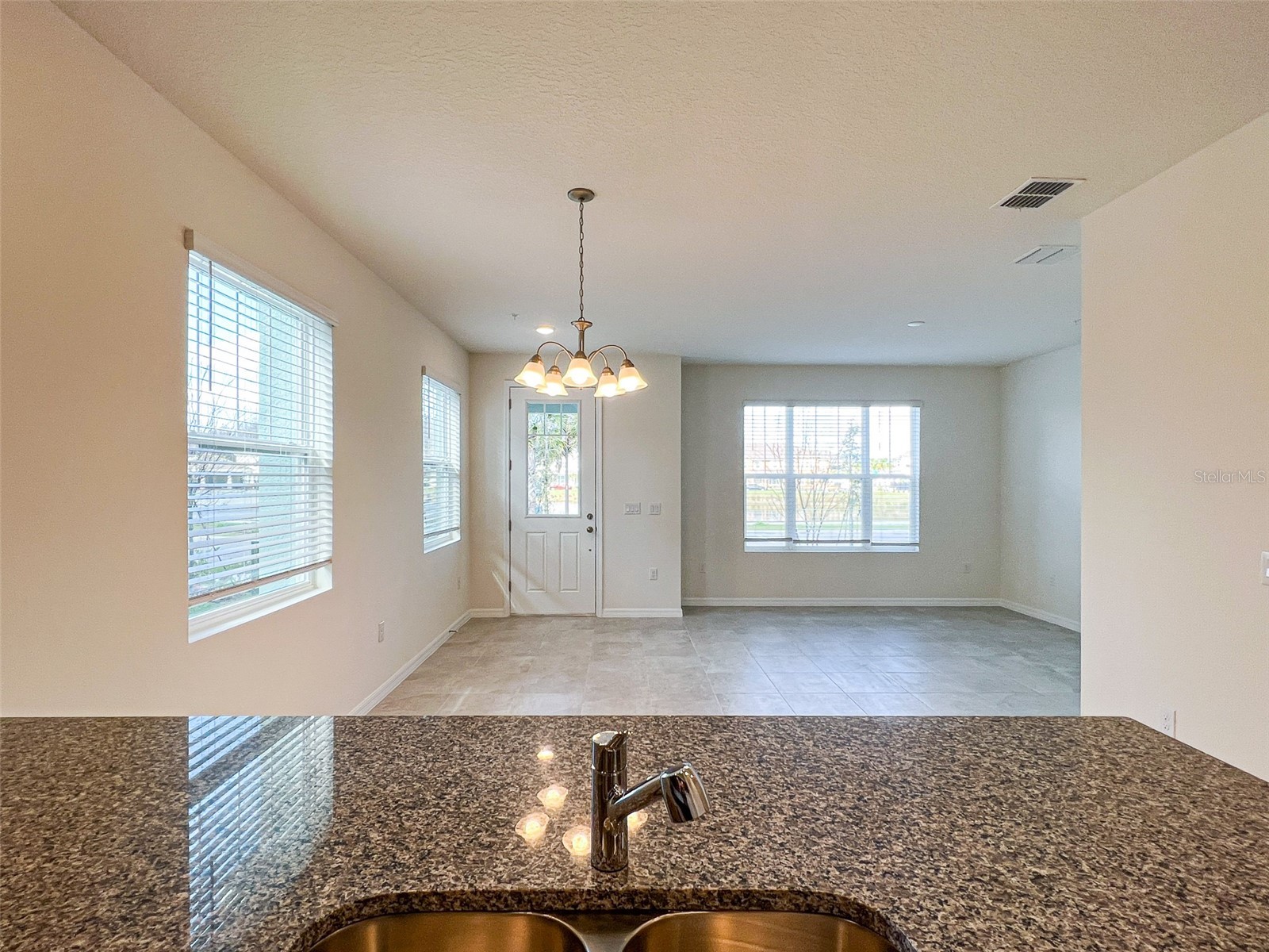 10227 Highline Crest Street Orlando FL 32832 O6423053 image17