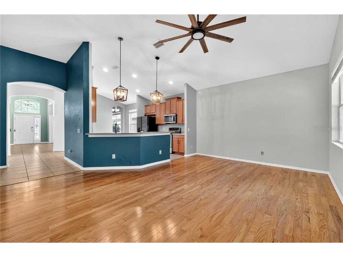 10229 Avelar Ridge Drive Riverview FL 33578 TB8446658 image11