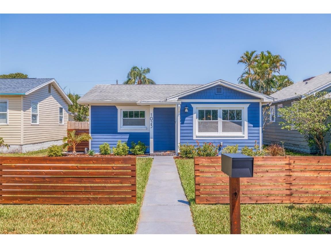 1023 34th Avenue N Saint Petersburg FL 33704 TB8373108 image1