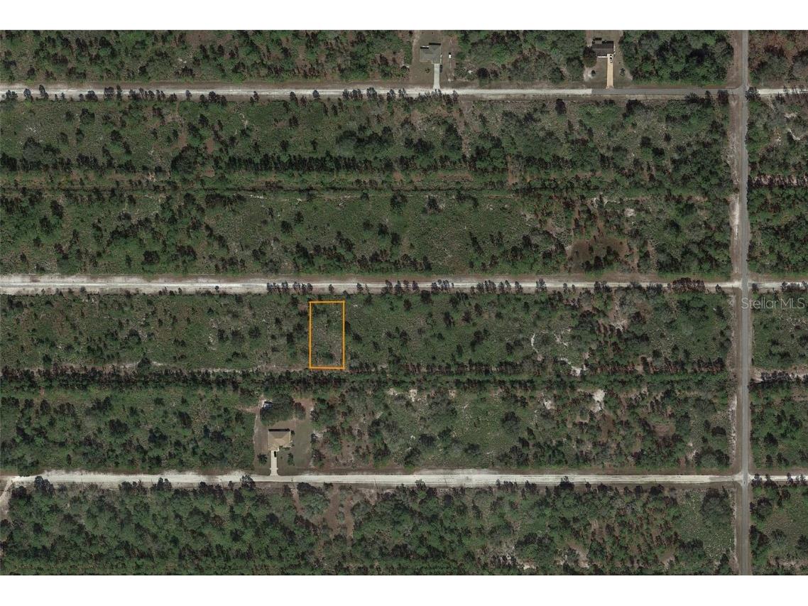 1023 Alba Drive Indian Lake Estates FL 33855 - LAKE WALK IN WATER T3410329 image1