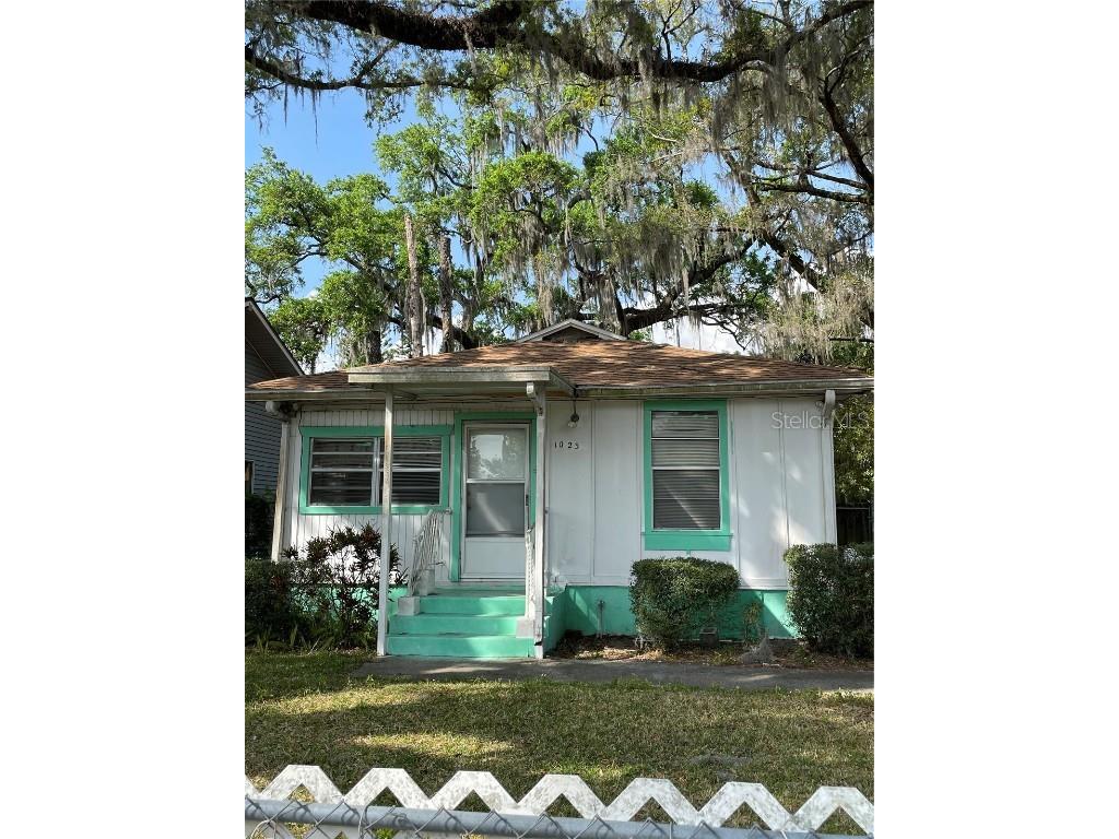 1023 Bentley Street Orlando FL 32805 O6095949 image1