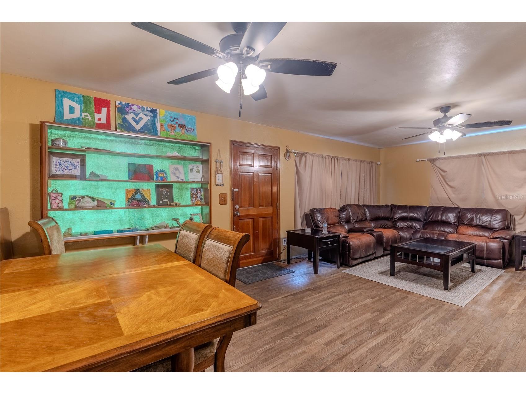 1023 Biltmore Drive Winter Haven FL 33881 - LAKE JESSIE P4936398 image2