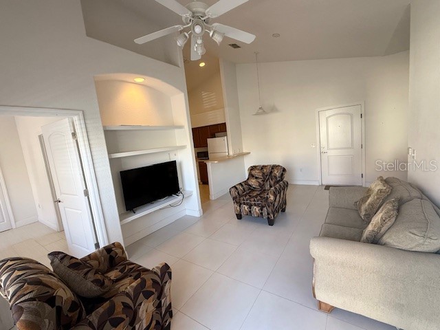 1023 David Walker Drive #B6 Tavares FL 32778 O6359583 image8