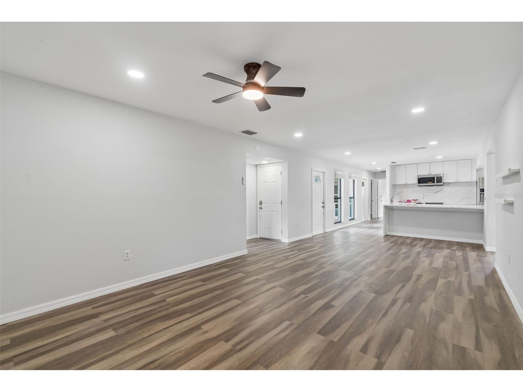 1023 Deer Run Venice FL 34293 TB8485602 image9