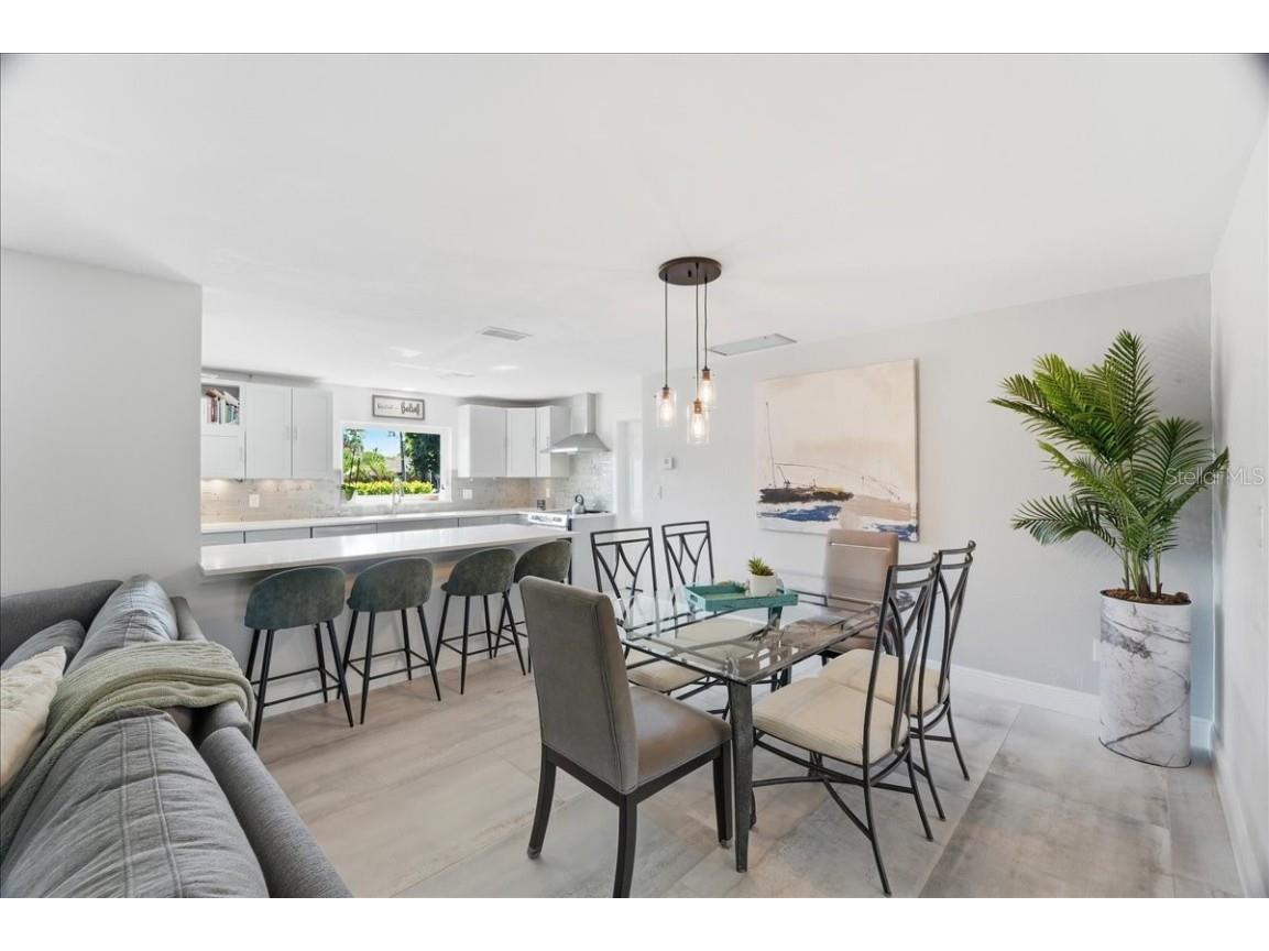 1023 El Valle Avenue Fort Myers FL 33919 A4674485 image13